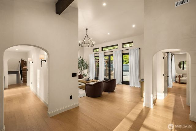 25145 SE Tiger Mountain Road, Issaquah, WA 98027