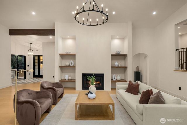 25145 SE Tiger Mountain Road, Issaquah, WA 98027