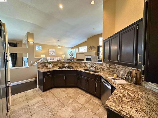 123 Putter Dr, Brentwood, CA 94513