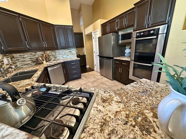 123 Putter Dr, Brentwood, CA 94513