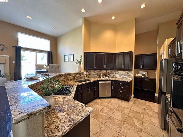 123 Putter Dr, Brentwood, CA 94513