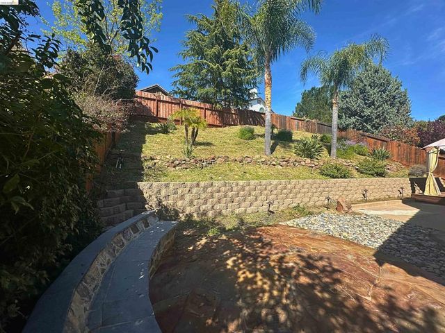123 Putter Dr, Brentwood, CA 94513