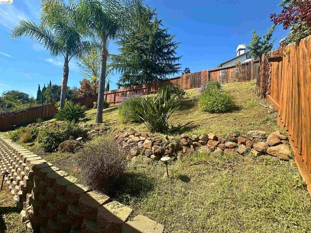 123 Putter Dr, Brentwood, CA 94513