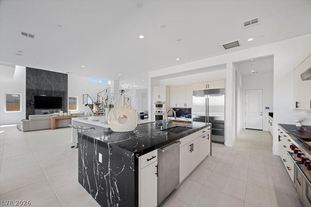 4814 Shady Ridge Drive, Las Vegas, NV 89135