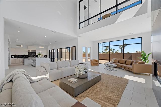 4814 Shady Ridge Drive, Las Vegas, NV 89135