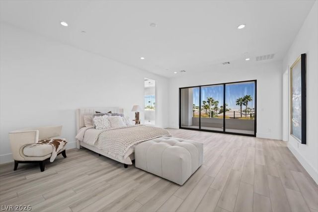 4814 Shady Ridge Drive, Las Vegas, NV 89135