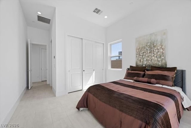 4814 Shady Ridge Drive, Las Vegas, NV 89135