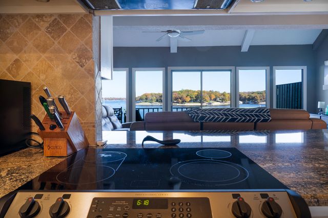 450779 E 341 Road 26, Afton, OK 74331
