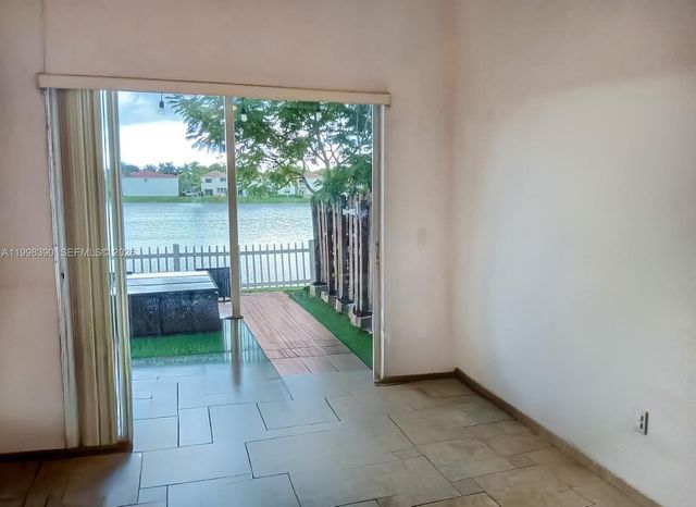 6814 NW 107th Pl 0, Doral, FL 33178