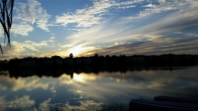 6814 NW 107th Pl 0, Doral, FL 33178