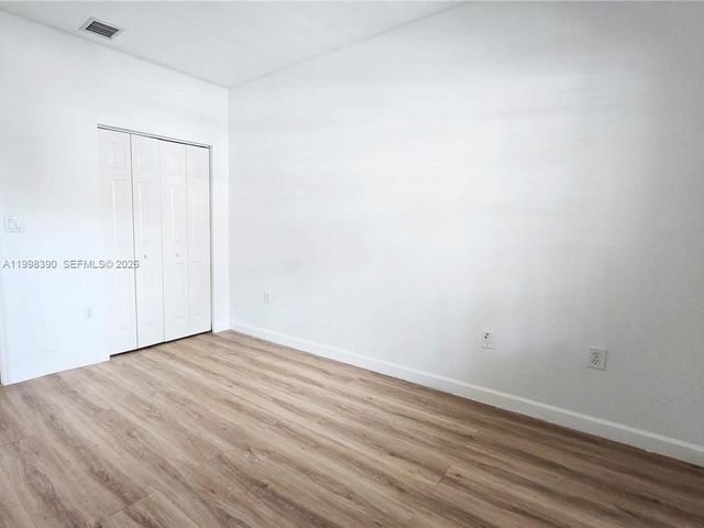 6814 NW 107th Pl 0, Doral, FL 33178