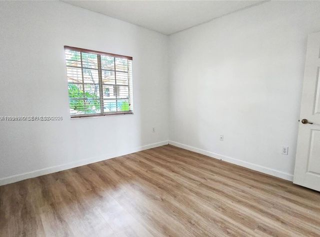 6814 NW 107th Pl 0, Doral, FL 33178