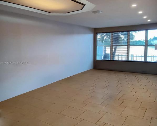 6814 NW 107th Pl 0, Doral, FL 33178