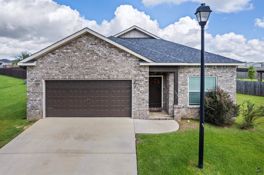 109 Rusty Plow Lane, Perry, GA 31069