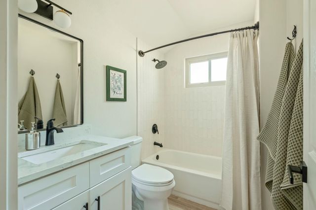 1004 Lime Rock DR, Round Rock, TX 78681