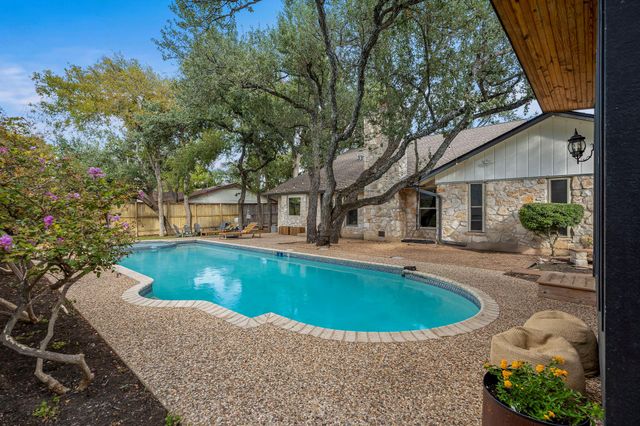 1004 Lime Rock DR, Round Rock, TX 78681