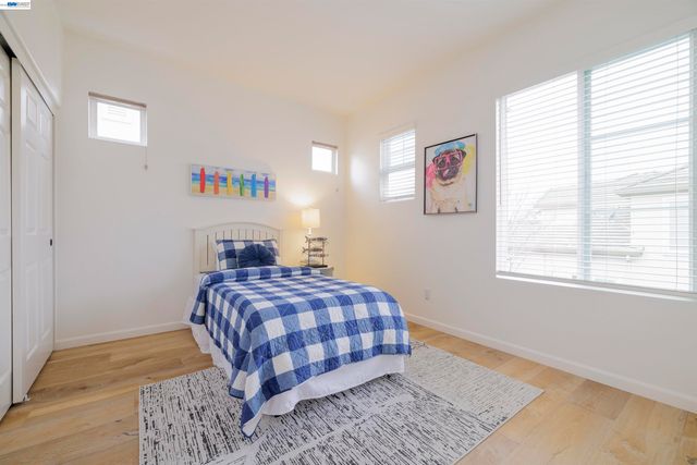 2849 Chocolate St, Pleasanton, CA 94588