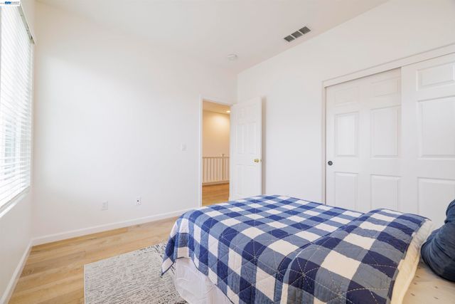 2849 Chocolate St, Pleasanton, CA 94588