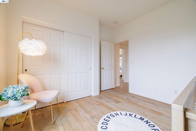 2849 Chocolate St, Pleasanton, CA 94588