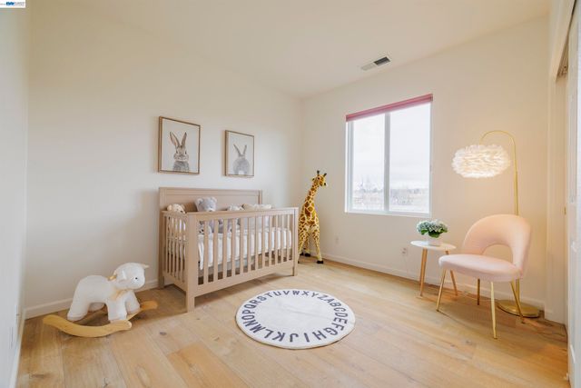 2849 Chocolate St, Pleasanton, CA 94588