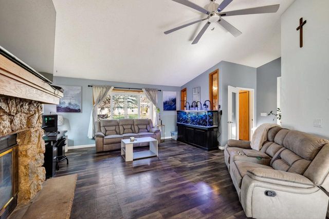 115 West Ridge Circle, Cambridge, WI 53523