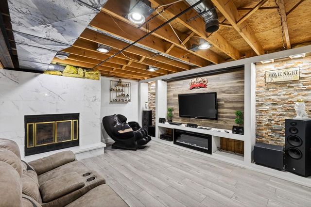 115 West Ridge Circle, Cambridge, WI 53523