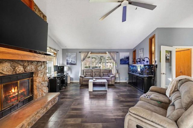 115 West Ridge Circle, Cambridge, WI 53523