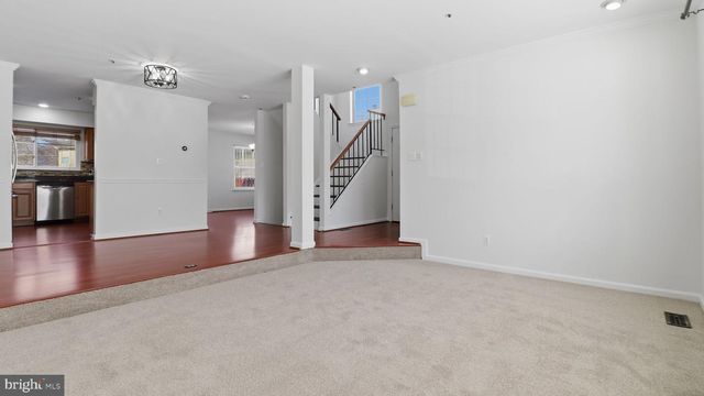 8417 MEADOW GREEN WAY, Gaithersburg, MD 20877