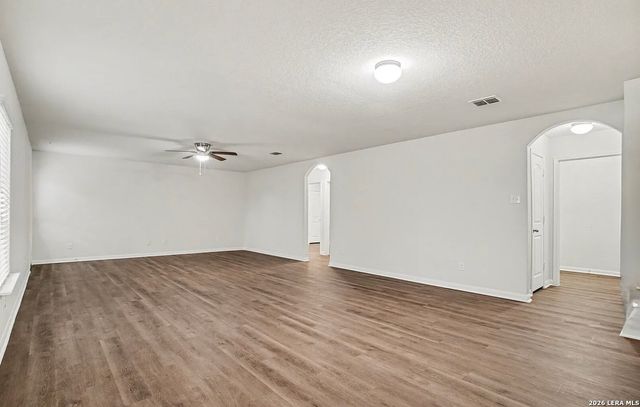 7543 Bowdre, San Antonio, TX 78252