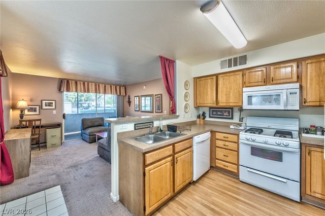 5710 East Tropicana Avenue 1010, Las Vegas, NV 89122