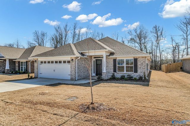 15414 Springbrook Trace, Athens, AL 35611