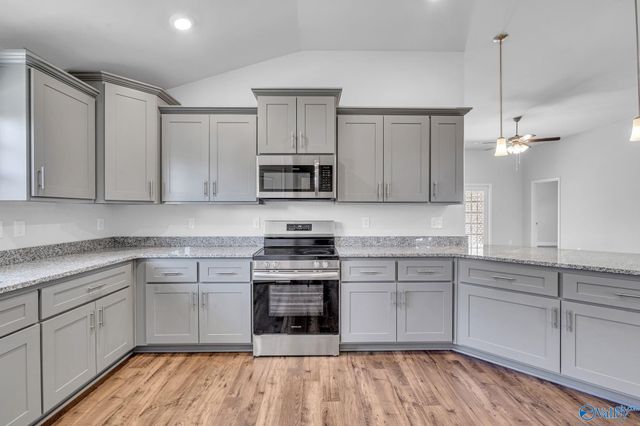 15414 Springbrook Trace, Athens, AL 35611