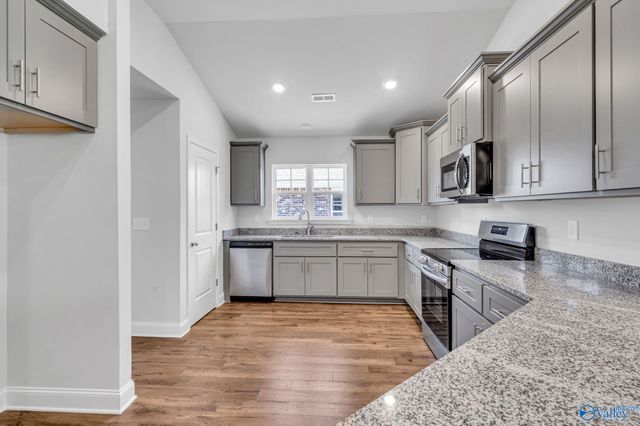 15414 Springbrook Trace, Athens, AL 35611