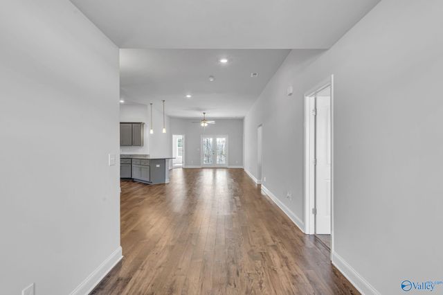 15414 Springbrook Trace, Athens, AL 35611