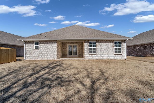 15414 Springbrook Trace, Athens, AL 35611