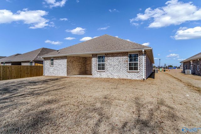 15414 Springbrook Trace, Athens, AL 35611