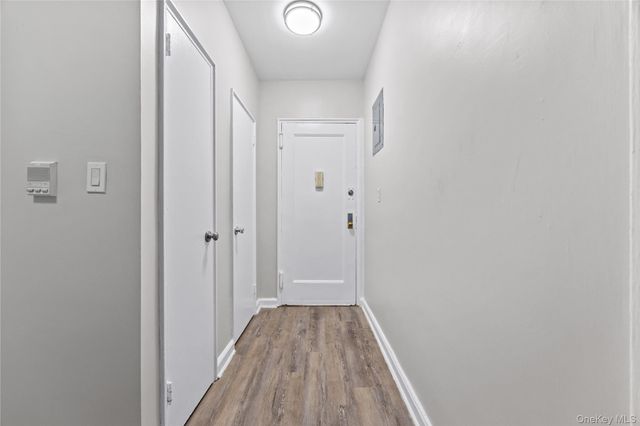 230 Pelham Road 4L, New Rochelle, NY 10805