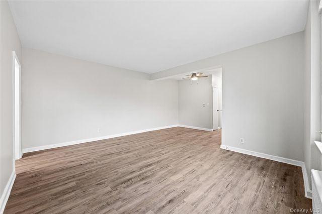 230 Pelham Road 4L, New Rochelle, NY 10805