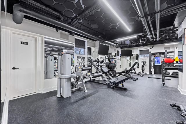 230 Pelham Road 4L, New Rochelle, NY 10805