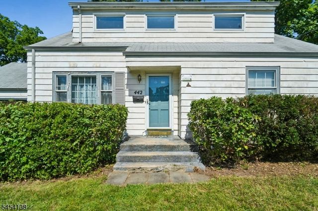 442 Oakridge Ave, North Plainfield Boro, NJ 07063