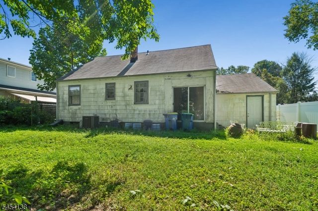 442 Oakridge Ave, North Plainfield Boro, NJ 07063