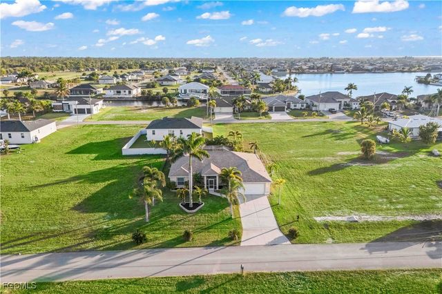 4126 NW 37th ST, Cape Coral, FL 33993