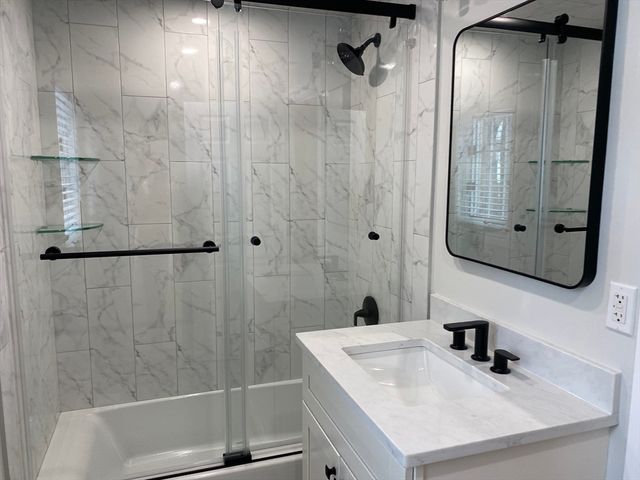 19 Oakland Avenue 19, Needham, MA 02492