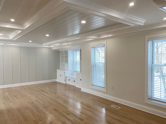 19 Oakland Avenue 19, Needham, MA 02492