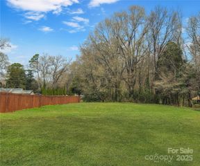 604 Touch Me Not Lane, Charlotte, NC 28216