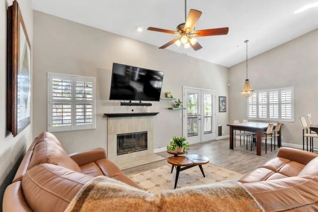 5151 Comanche Dr, La Mesa, CA 91942