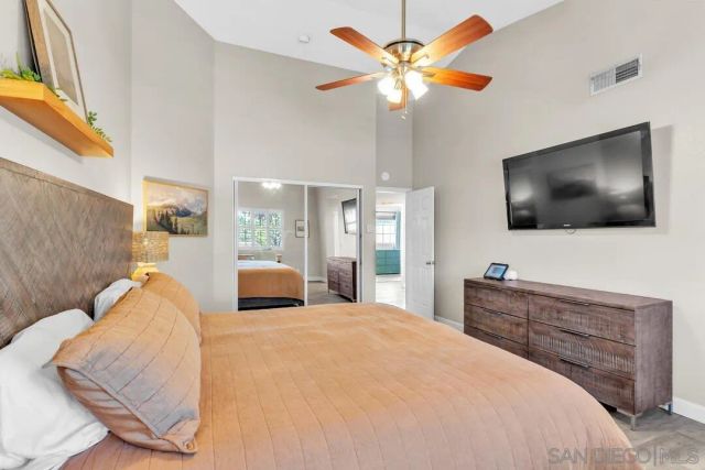 5151 Comanche Dr, La Mesa, CA 91942