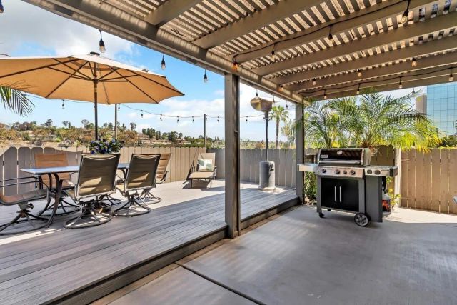 5151 Comanche Dr, La Mesa, CA 91942