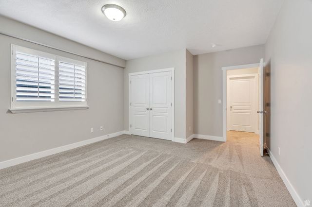 3208 W 10540 S, South Jordan, UT 84095