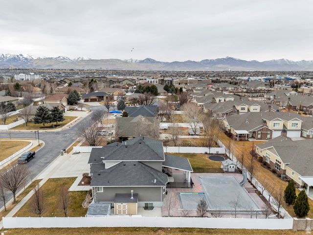 3208 W 10540 S, South Jordan, UT 84095